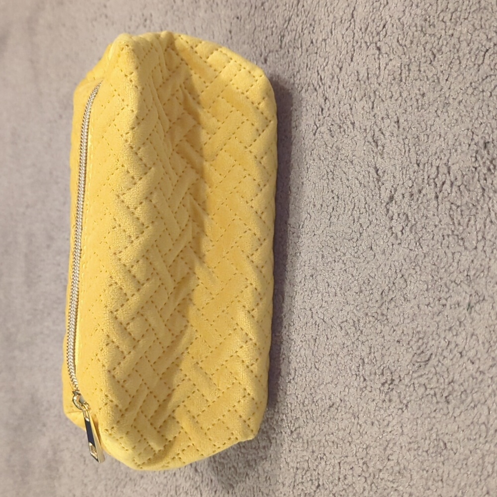 One Size Ulta Yellow makeup bag